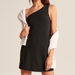 One-Shoulder Traveler Mini Dress Size Small Abercrombie and Fitch black